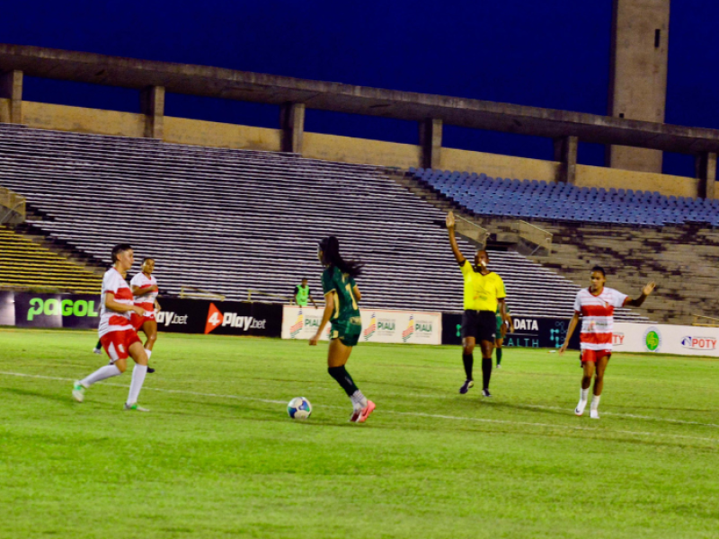 Tiradentes e Atlético Piauiense garantem final do Feminino