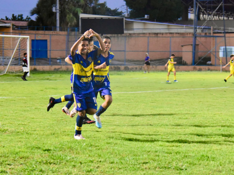 Boca Juniors e Racing garantem vaga na final do Sub - 11