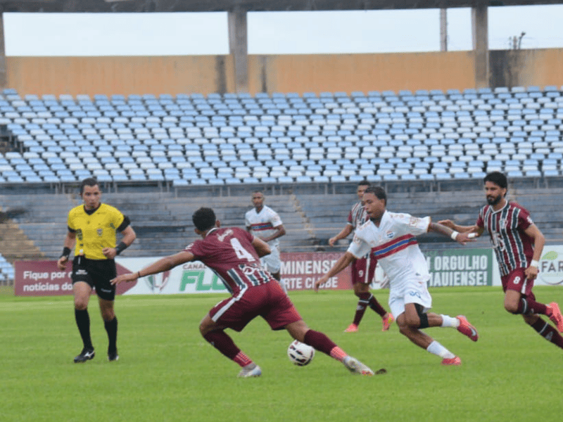 Fluminense 0 x 1 Piauí